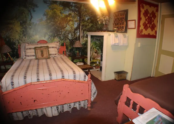 The At Castle Rock 3*