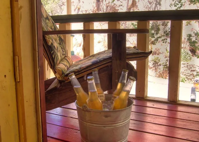 The At Castle Rock Inn 3*